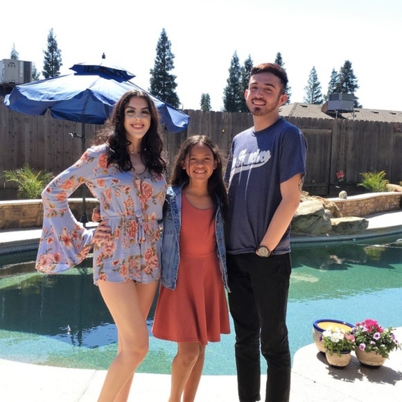 Hi 🤗 Welcome Hugs! - Picture 4 of 13